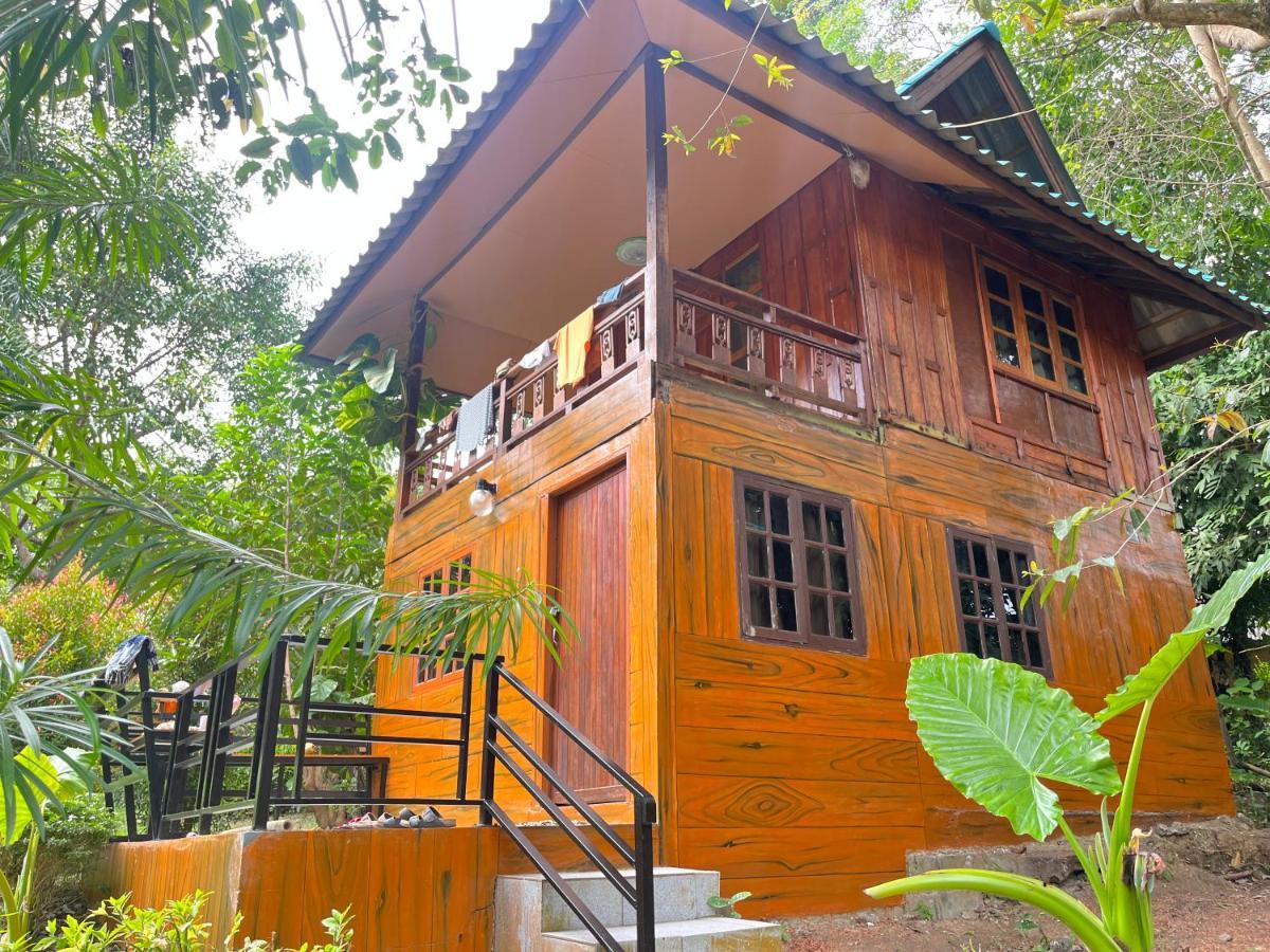Koh Mook Garden Beach Resort Exterior photo