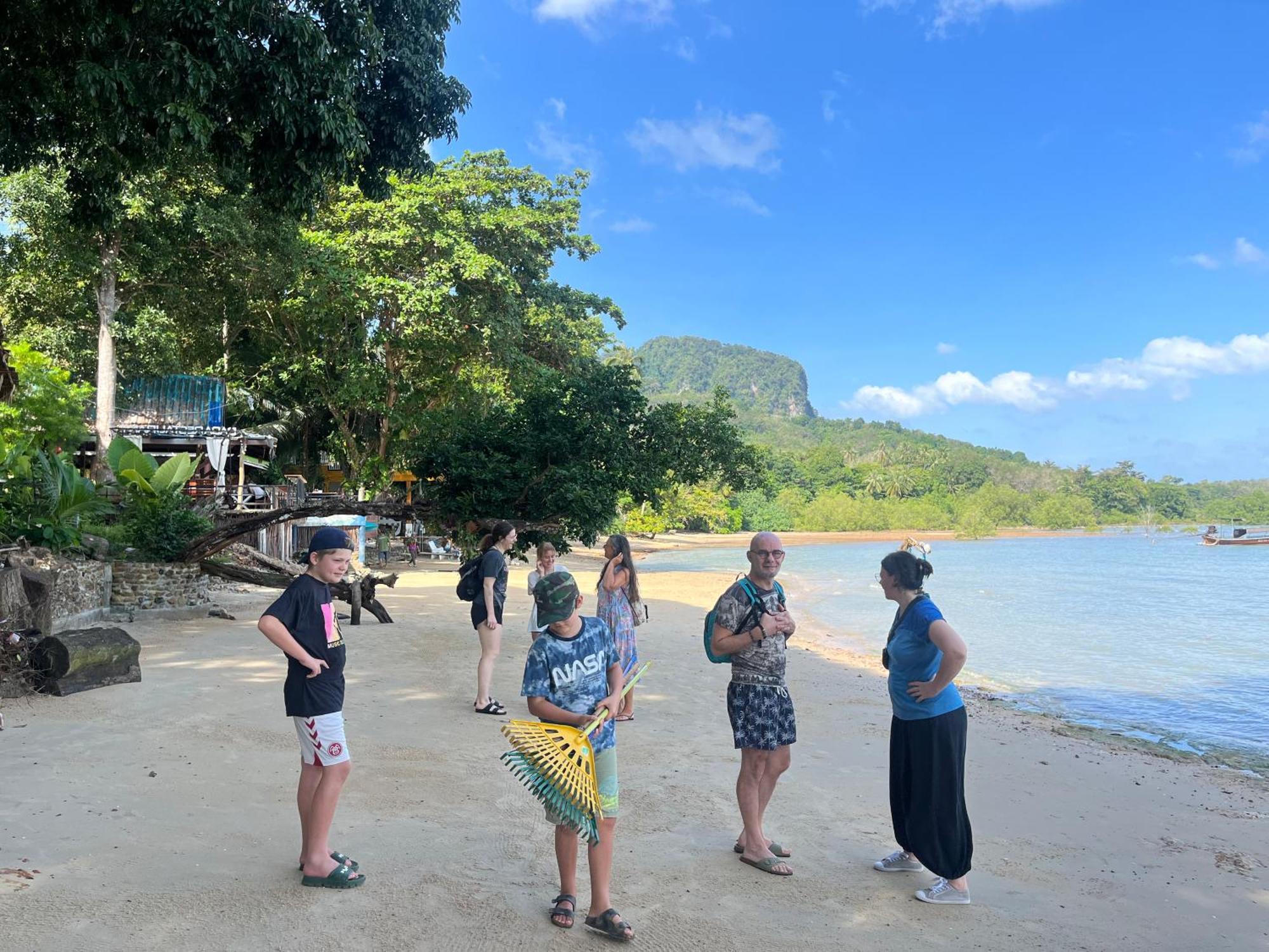 Koh Mook Garden Beach Resort Exterior photo