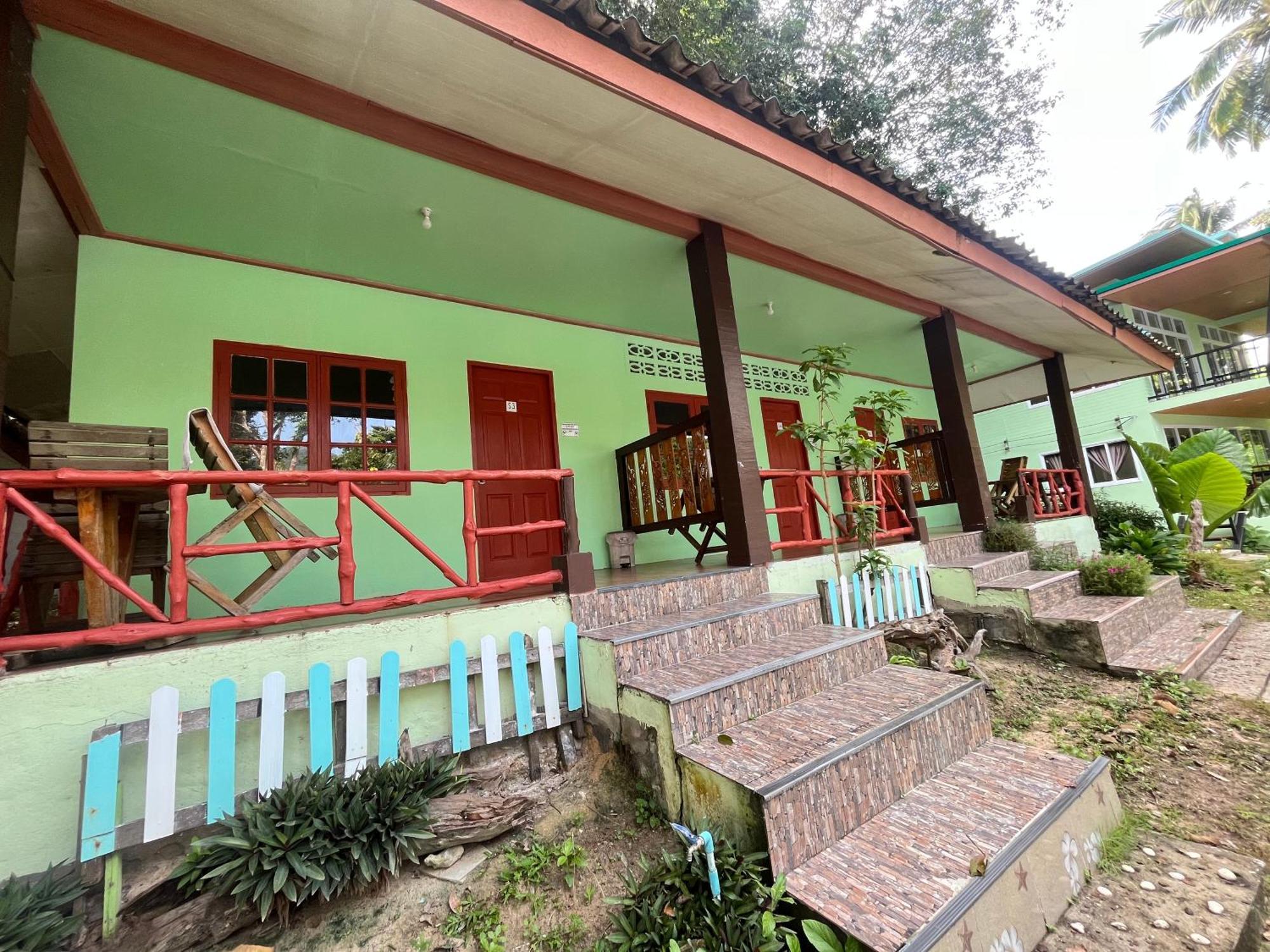 Koh Mook Garden Beach Resort Exterior photo